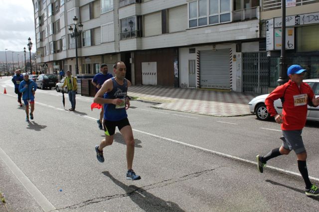 Manuel debutó en media maraton con una excelente marca personal.